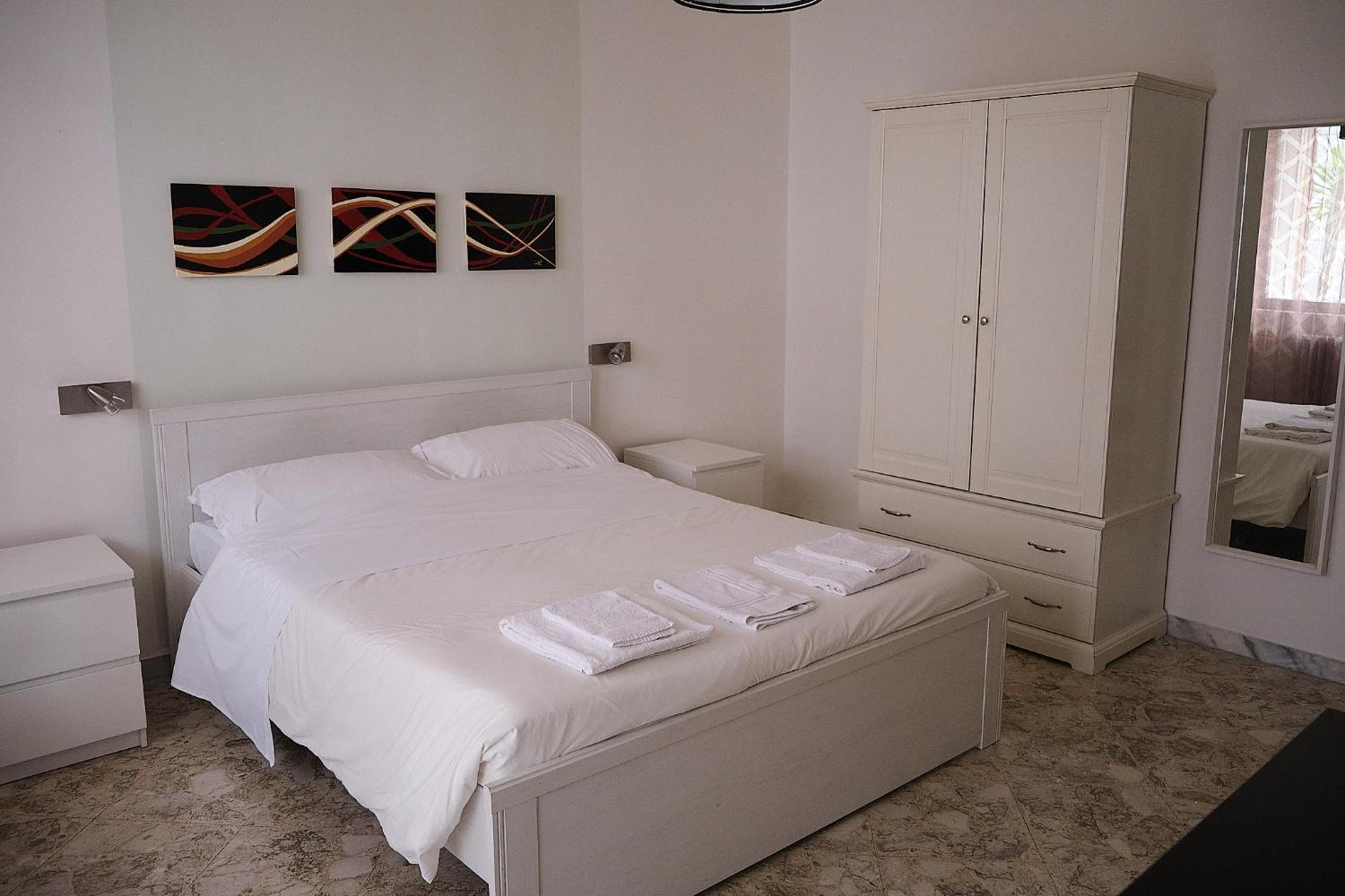 Kamila Guest House Бари Стая снимка